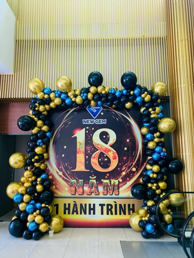 THI CÔNG KHUNG BACKDROP SỰ KIỆN TẠI QUẬN 11-3